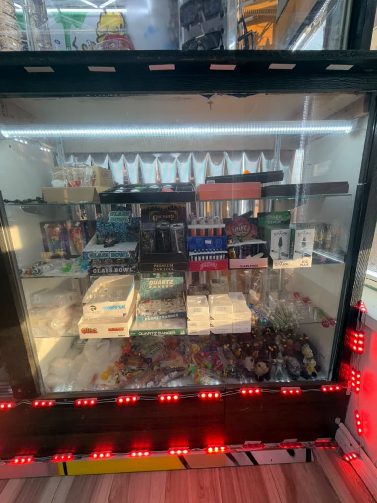 Smoke Mart